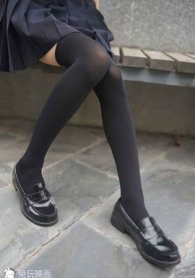 依雯妮妮_免费完整版高清
