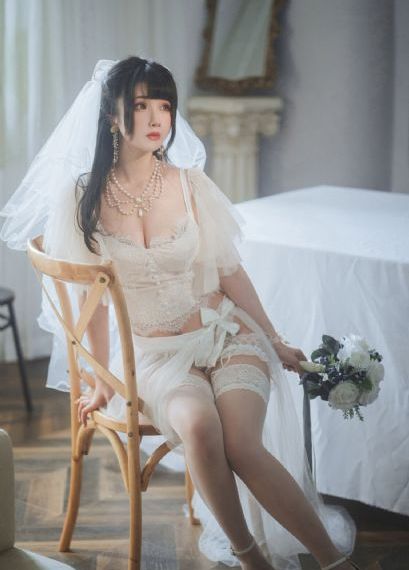 女王踩踏脚奴免费视频_1080电视剧在线观看