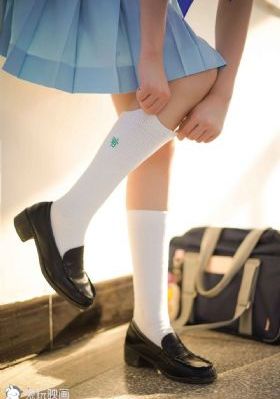 憧憬成为魔法少女第三集_高清在线观看