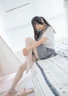 娇妻害羞的接受3p被开发视频_4K在线视频观看