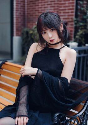 异国女郎在巴黎电影_国产剧在线视频观看