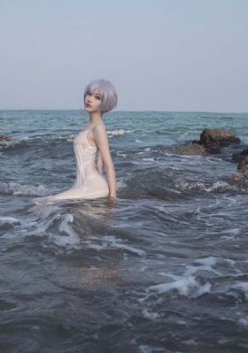 为了养老金去异界存八万金_1080P电影在线看